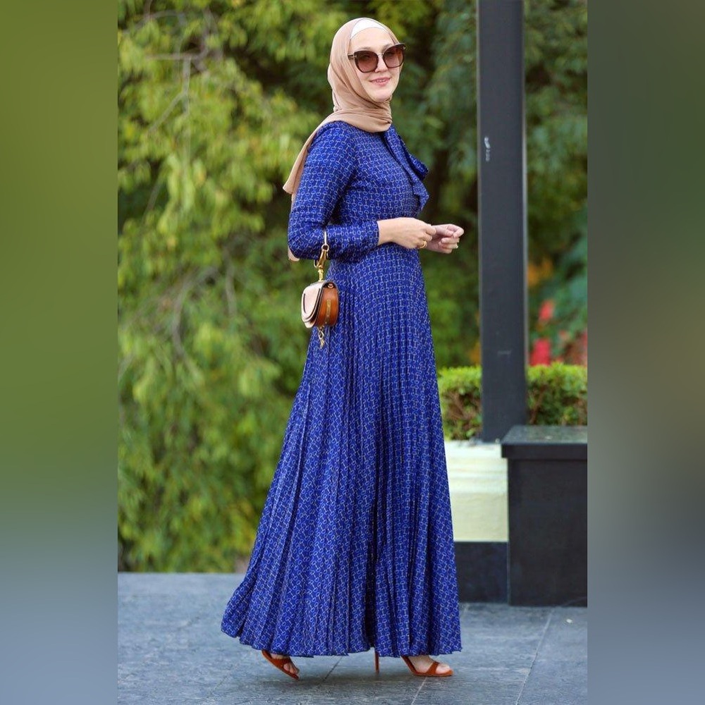 Annah Hariri Modest High Neck Patterened Long Sleeve Dress Women's size 4